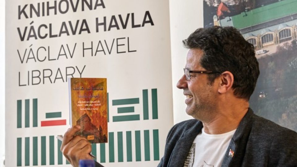 Chalid Biltagi s Havlovými aktovkami v arabštině, Mezinárodní knižní veletrh svět knihy 2015