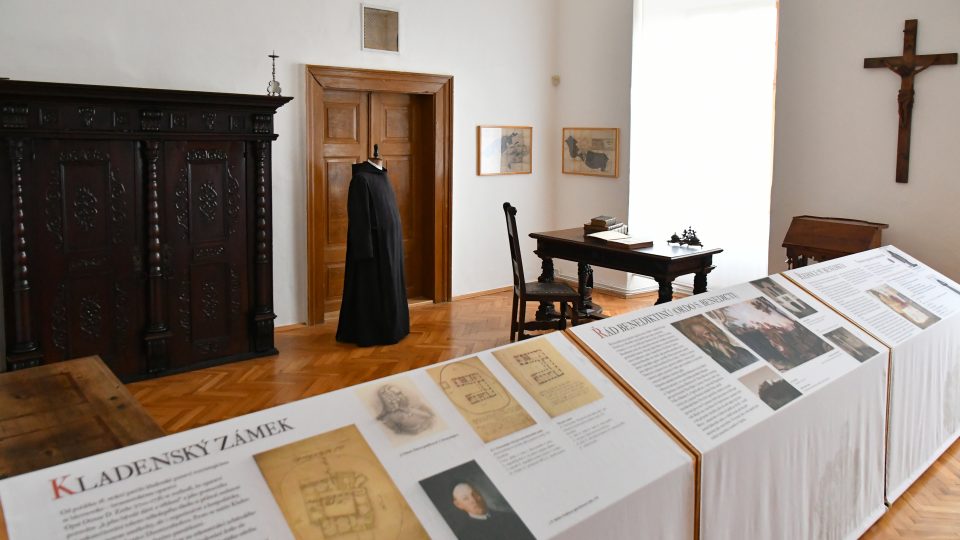 V nové expozici si návštěvníci mohou prohlédnout i pracovnu opata Břevnovského kláštera