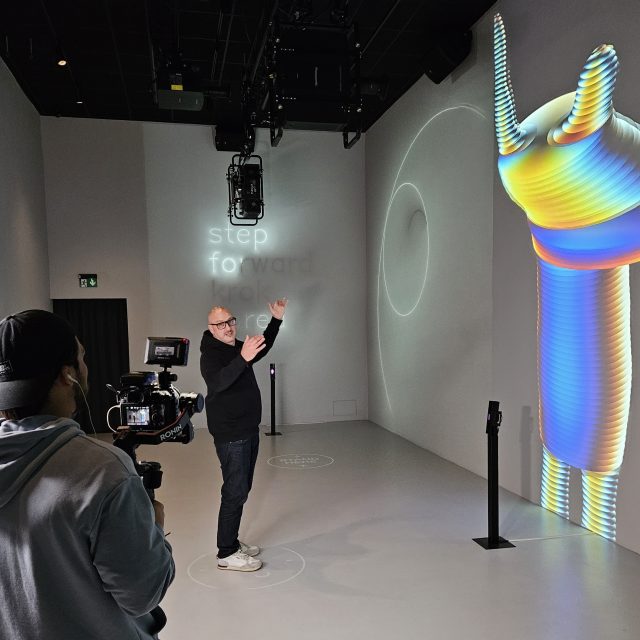 Prohlídka Signal Space s Martinem Poštou | foto: Michael Erhart,  Český rozhlas