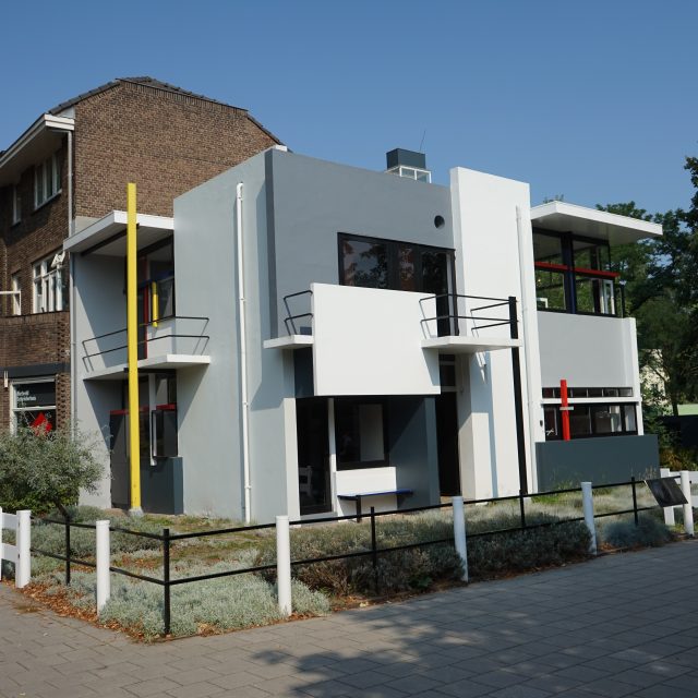 Dům Rietveld Schröder v nizozemském Utrechtu,  architekt Gerrit Rietveld | foto: Adam Štěch,  Český rozhlas