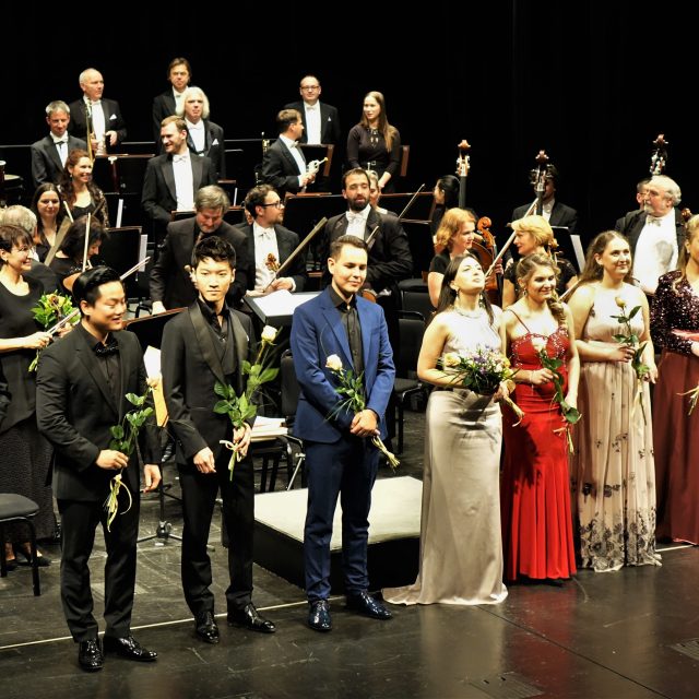 Finalisté Mezinárodní pěvecké soutěže Antonína Dvořáka | foto: Jan Prudík,  Mezinárodní pěvecká soutěž Antonína Dvořáka