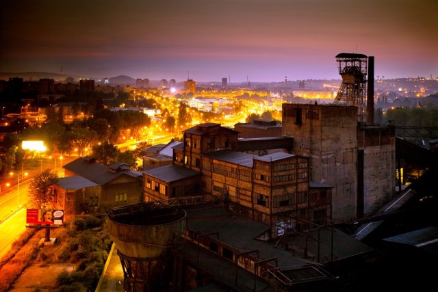 Hlubina je bývalý uhelný důl,  který 150 let zásoboval přilehlé železárny,  dnes tu je sál,  kino,  kavárna,  zkušebny. | foto:  Colours of Ostrava,  Boris Renner