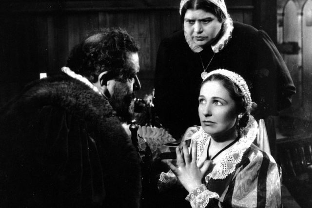 Cech panen kutnohorských  (1938,  film na motivy hry Paní mincmistrová Ladislava Stroupežnického) | foto:  Česká televize
