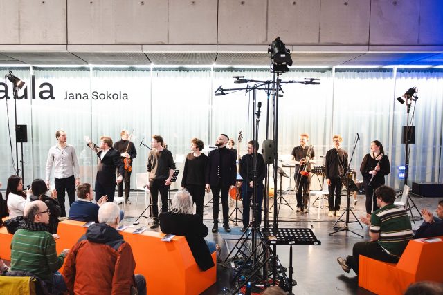 Záznam koncertu premiér studentů katedry skladby HAMU „Augenblick“ z kompoziční třídy Michala Rataje  (Franek,  Herman,  Kotík),  Luboše Mrkvičky  (Horváth,  Gažmerčík) a Michala Nejtka  (Janoušek) | foto: Eliška Klimešová,  HAMU