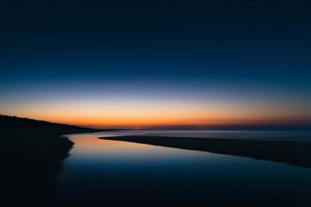 Ambient | foto: Marek Piwnicki,  Unsplash