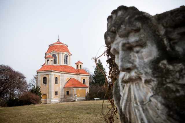 Kaple sv. Anny v Panenských Břežanech,  architekt Jan Blažej Santini-Aichel | foto: Martin Štěrba,  ČTK