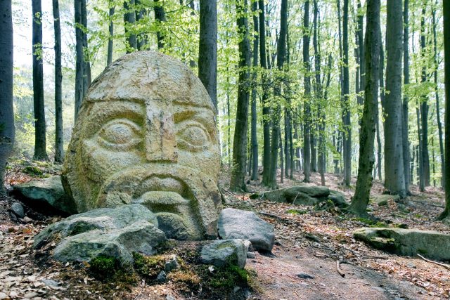 Socha blanických rytířů,  Velký Blaník  (Poblanicko) | foto: Fotobanka Profimedia