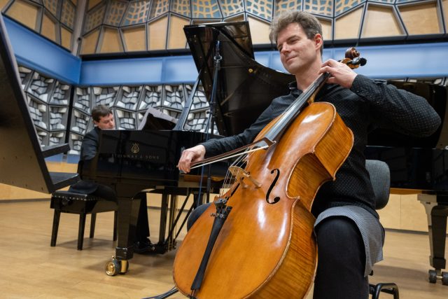 Štěpán Filípek  (violoncello) a Ondrej Olos  (klavír) | foto: Khalil Baalbaki,  Český rozhlas