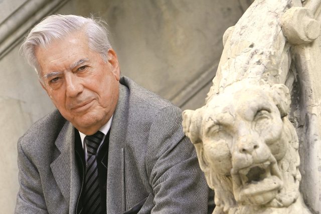 Mario Vargas Llosa hrdinům svých knih vždy propůjčí něco ze sebe,  prodchne je vlastními démony | foto: Profimedia