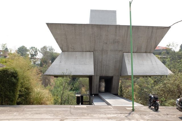 Vlastní ateliér Agustína Hernándeze Navarra v Mexiku | foto: Adam Štěch,  Český rozhlas