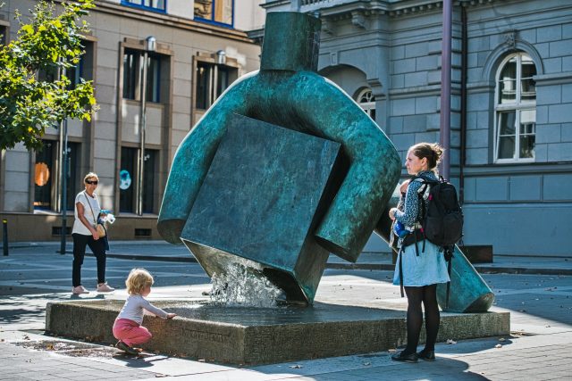 Marius Kotrba – Spravedlnost,  Moravské náměstí v Brně | foto: Patrik Uhlíř,  ČTK