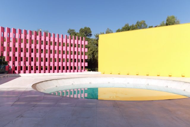 Hotel Camino Real Polanco architekta Ricarda Legorrety v Mexico City | foto: Adam Štěch