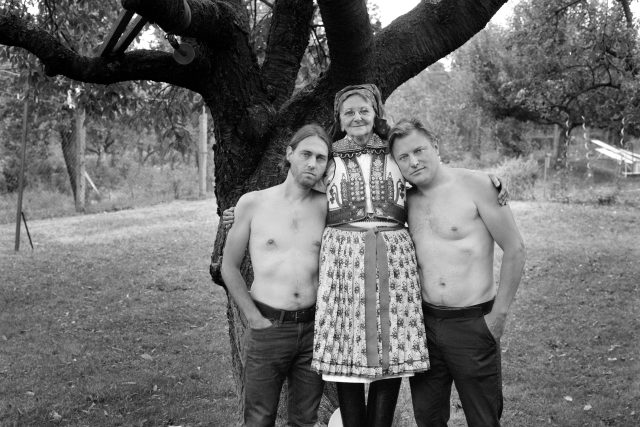 Projekt Hrubá hudba,   (zleva) Petr Mička,  zpěvačka Anna Šajdlerová a Jiří Hradil | foto: Roman Franc,  Indies