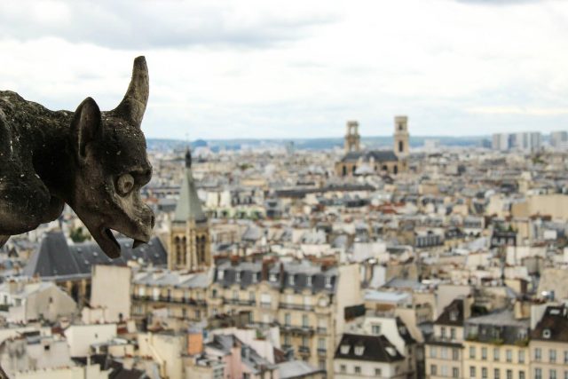 KaLisa Veer,  chrlič na Notre-Dame | foto: Unsplash