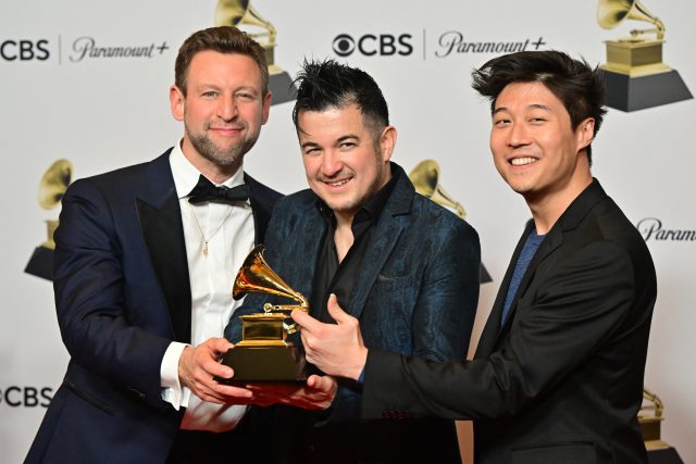 Trio Time For Three získalo Grammy v kategoriích Nejlepší sólový instrumentální výkon a Nejlepší nahrávka současné hudby | foto: Profimedia