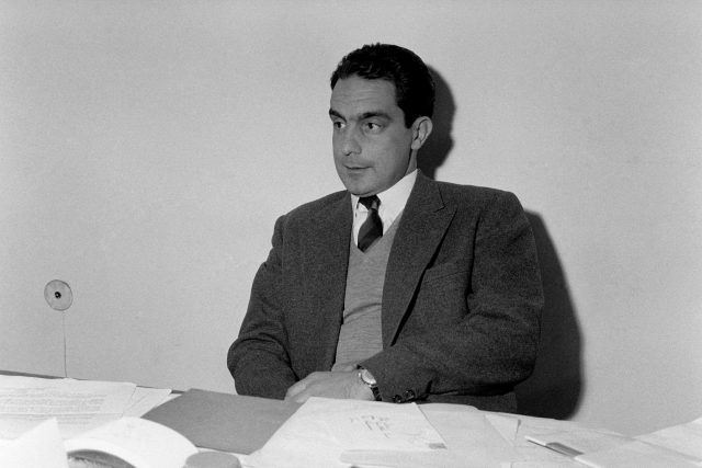 Italský spisovatel italo Calvino v roce 1959 | foto: Profimedia