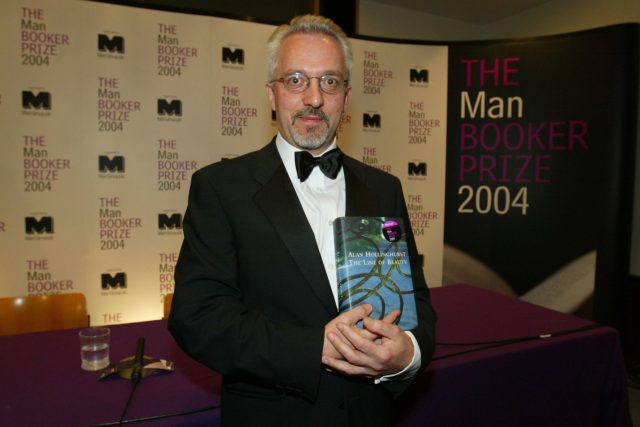 Alan Hollinghurst získal za román Linie krásy nejprestižnější britskou literární cenu – Man Booker Prize | foto: Profimedia
