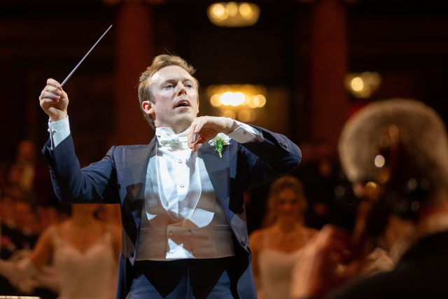 Dvořákovu Prahu zakončil Symfonický orchestr Švédského rozhlasu s šéfdirigentem Danielem Hardingem | foto: Profimedia