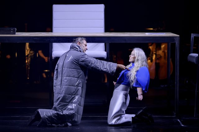 Opera Ibsen / Přízraky  (2022) | foto: Martin Popelář,  Dny nové opery Ostrava