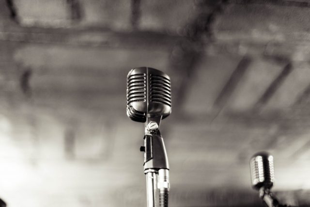 Mikrofon retro | foto: pxhere,  CC0 1.0