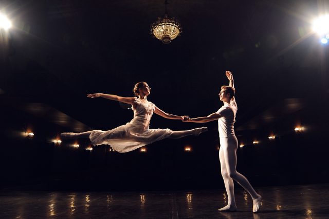 Balet,  má láska. Zpráva o lehkosti bytí nad propastí existence | foto: Fotobanka Pixabay