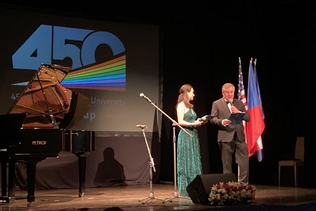 Na Dni otevřených památek lákali zástupci olomoucké univerzity a města Olomouc k návštěvě Olomouckého kraje | foto: Pavel Novák,  Český rozhlas