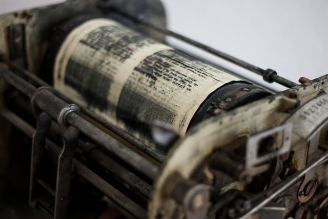 Tiskařský stroj na kopírování samizdatu | foto: Profimedia